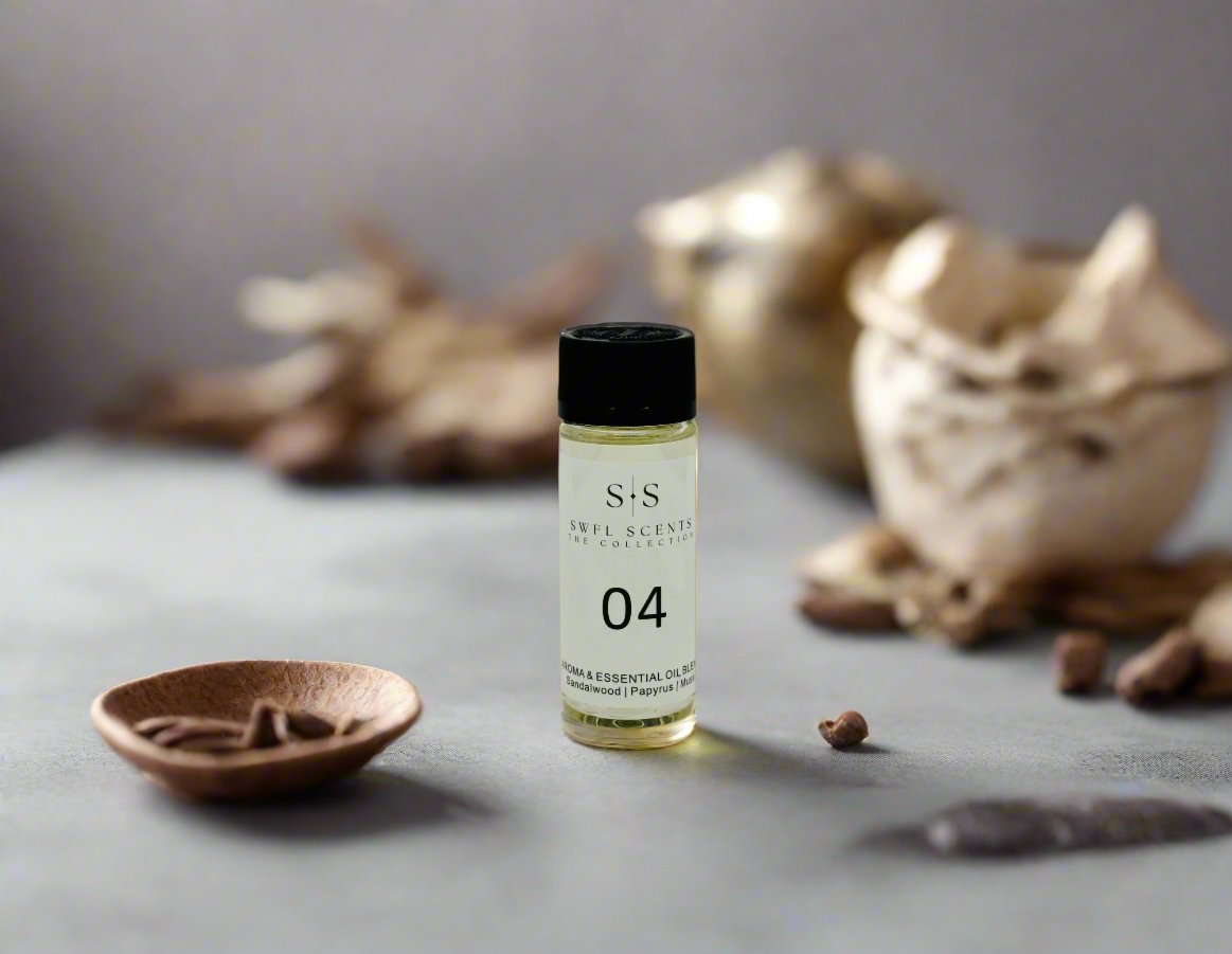 papyrus, musk and sandalwood scent oil